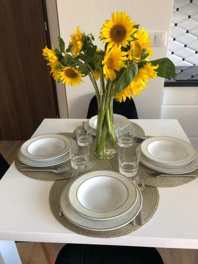 Apartament Avanti By Rentoom Lägenhet Stary Toruń Exteriör bild